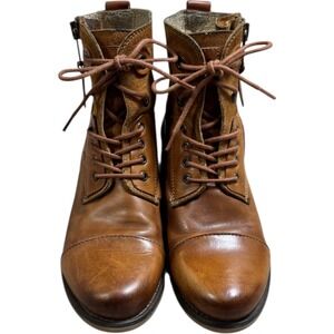 Tara M Leena Leather & Suede Lace Up Zip Ankle Boots Women's Size 39 Euro
8.5 US